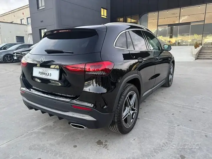 Mercedes-Benz Gla 2023 photo 3
