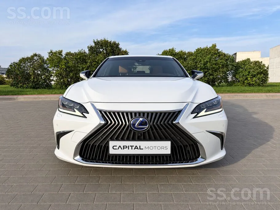 Lexus Es