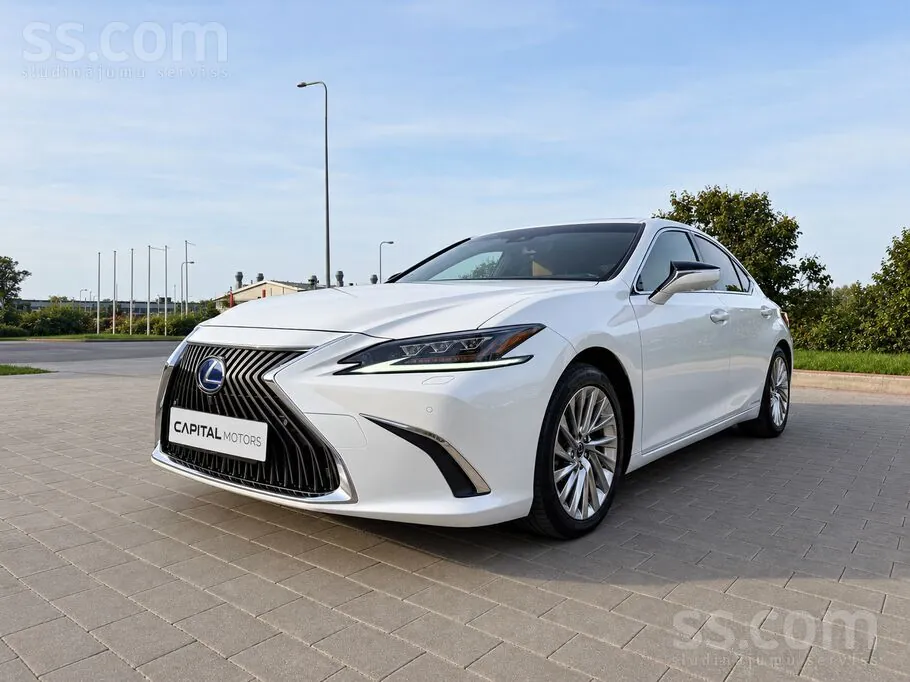 Lexus Es 2019 photo 2
