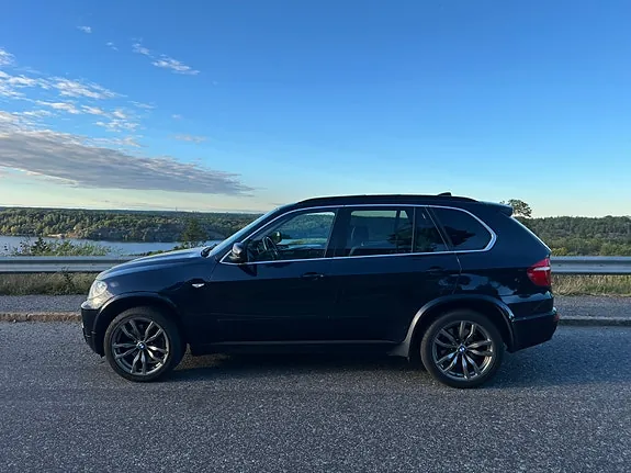 BMW X5 2008 photo 2