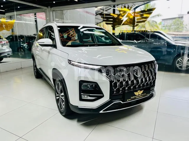 MG Hector Plus 2026 photo 3