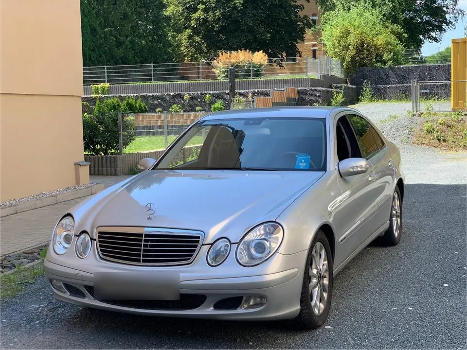Mercedes-Benz E 220 Cdi