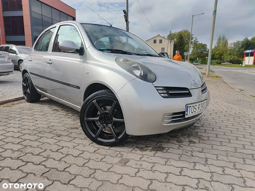 Nissan Micra 2004 photo 5