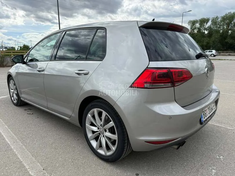Volkswagen Golf 2013 photo 4