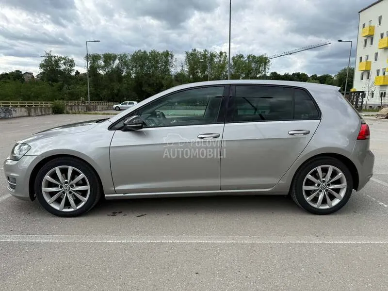 Volkswagen Golf 2013 photo 3