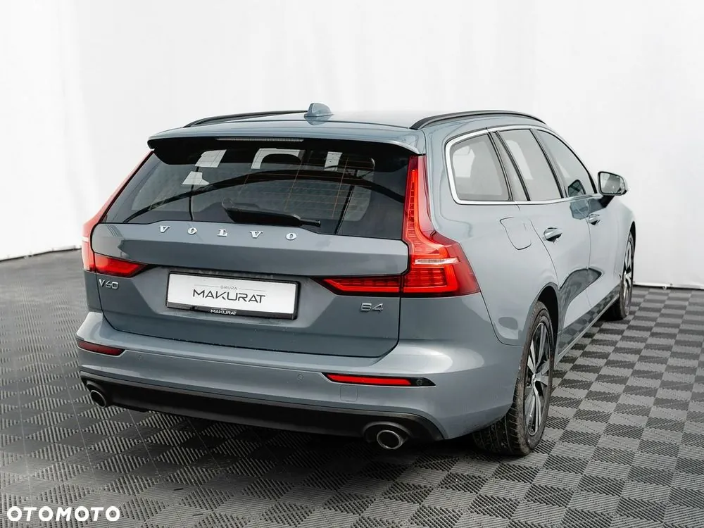 Volvo V60 2022 photo 5