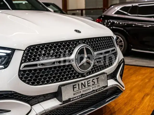 Mercedes-Benz Gle 400 2025 photo 4