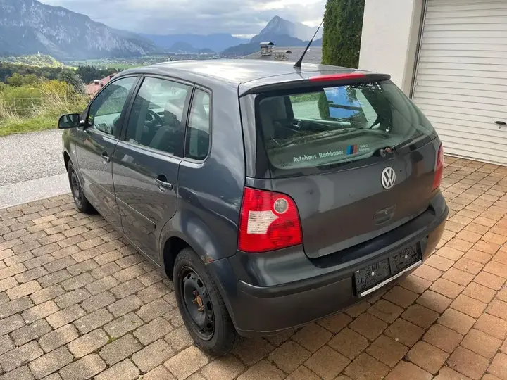 Volkswagen Polo 2003 photo 3