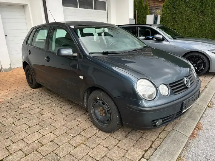 Volkswagen Polo 2003 photo 2