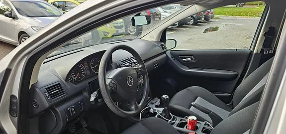 Mercedes-Benz A170 2005 photo 2