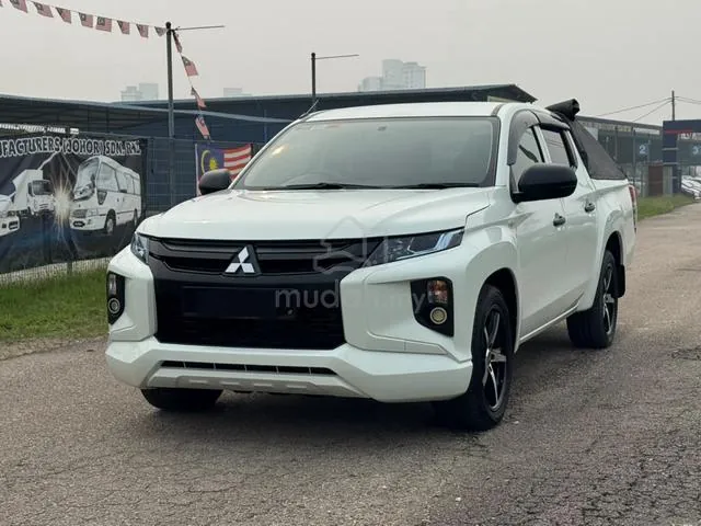 Mitsubishi Triton