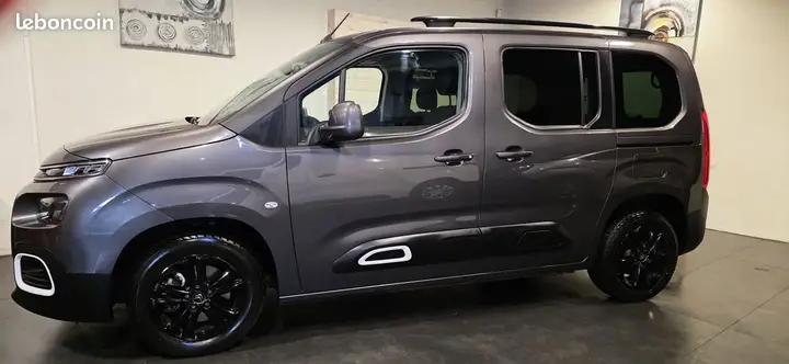 Citroen Berlingo 2021 photo 2