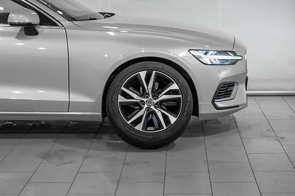 Volvo V60 2020 photo 4