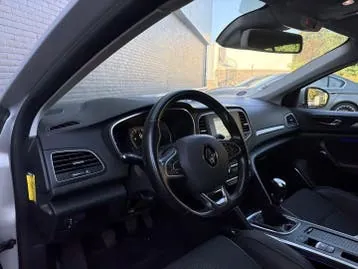 Renault Megane 2017 photo 3