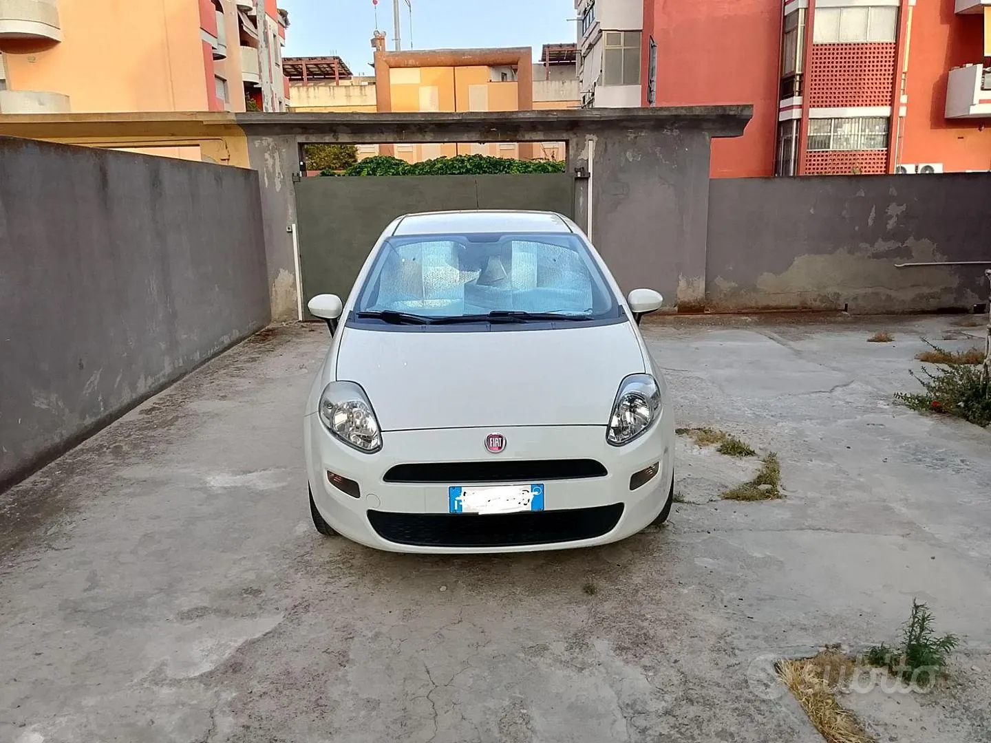 Fiat Punto 2016 photo 2