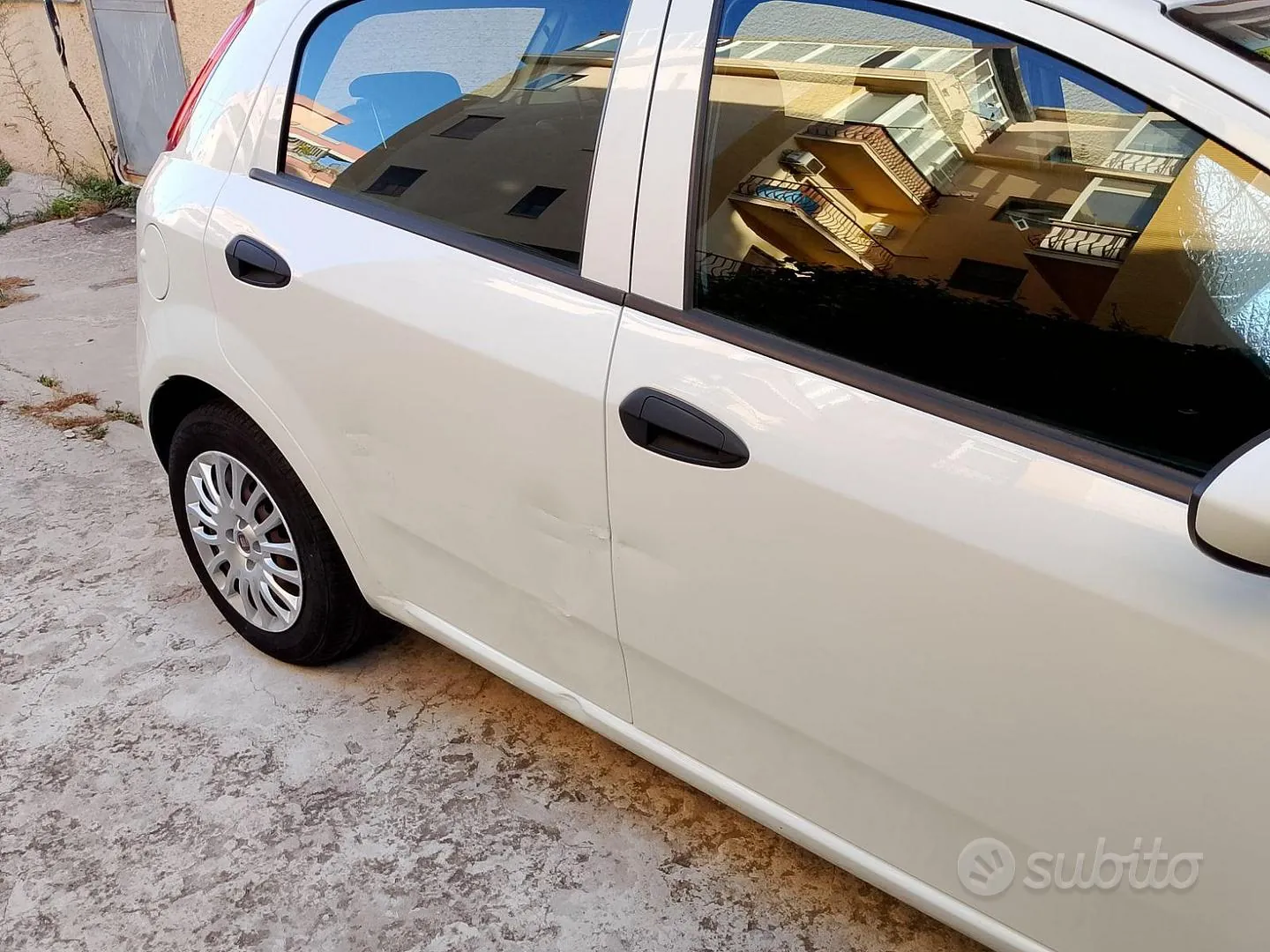 Fiat Punto 2016 photo 4