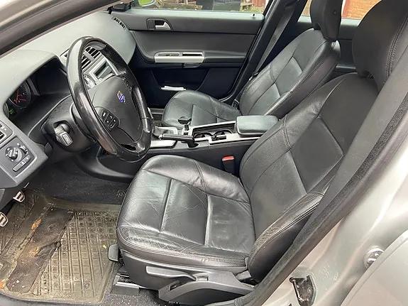 Volvo V50 2012 photo 3