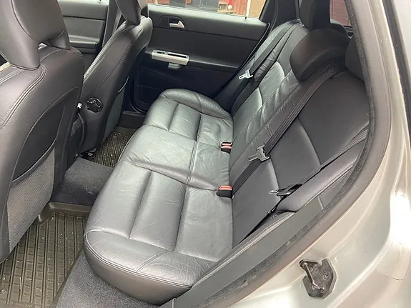 Volvo V50 2012 photo 4