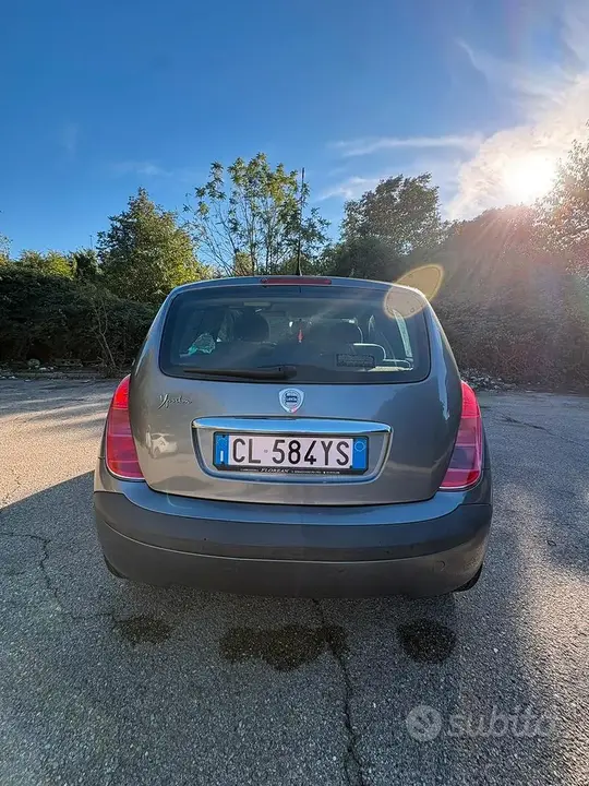 Lancia Ypsilon 2004 photo 4