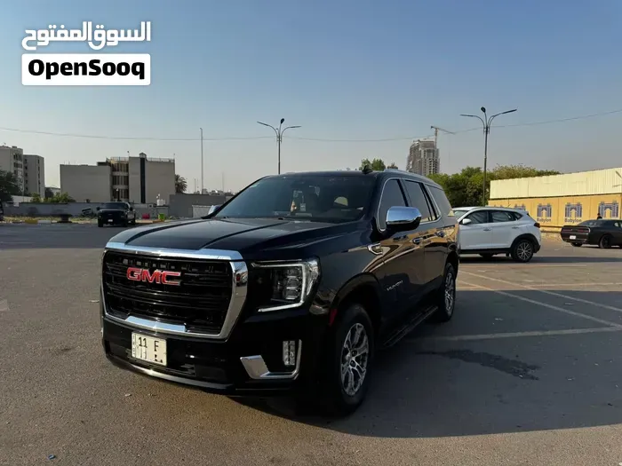 GMC Yukon Denali 2023 photo 5
