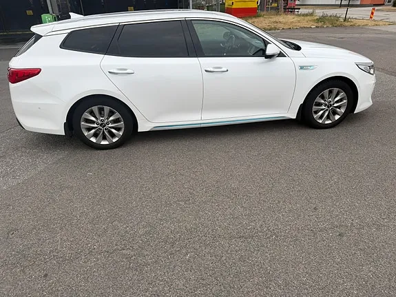 Kia Optima 2018 photo 2