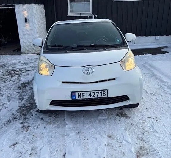 Toyota Iq