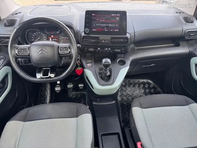 Citroen Berlingo 2018 photo 2