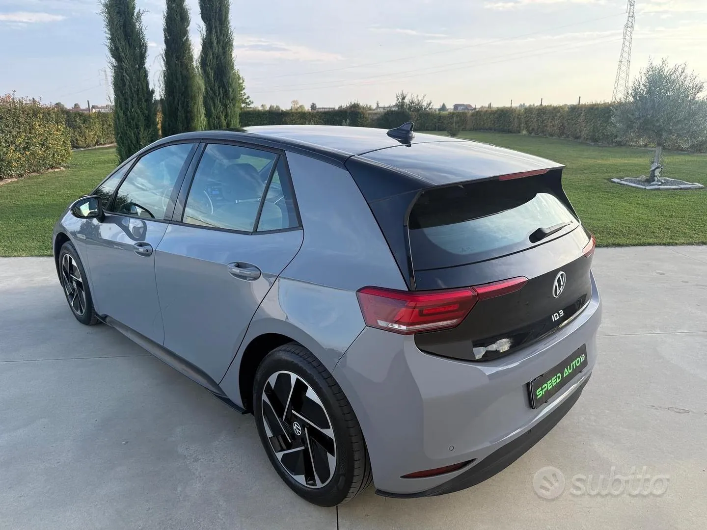 Volkswagen Id.3 2023 photo 3