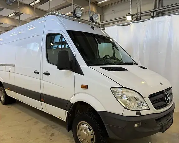 Mercedes-Benz Sprinter 519