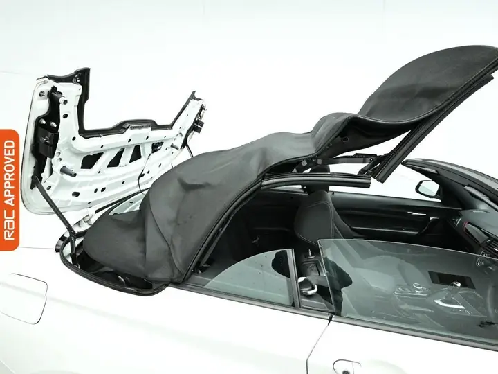 BMW 2 Series 2018 photo 3