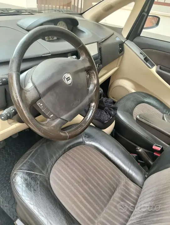 Lancia Musa 2005 photo 4