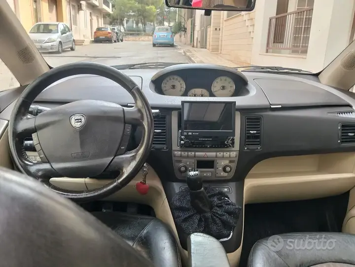 Lancia Musa 2005 photo 3