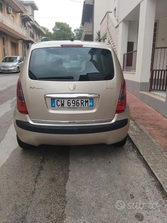 Lancia Musa 2005 photo 2