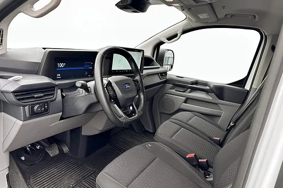 Ford E-Transit 2026 photo 4