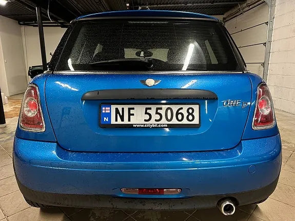 Mini One 2012 photo 2
