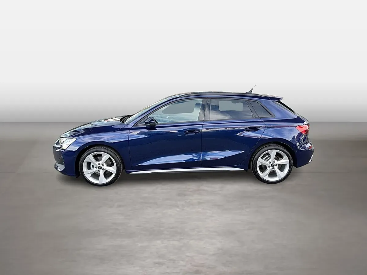 Audi A3 2025 photo 2