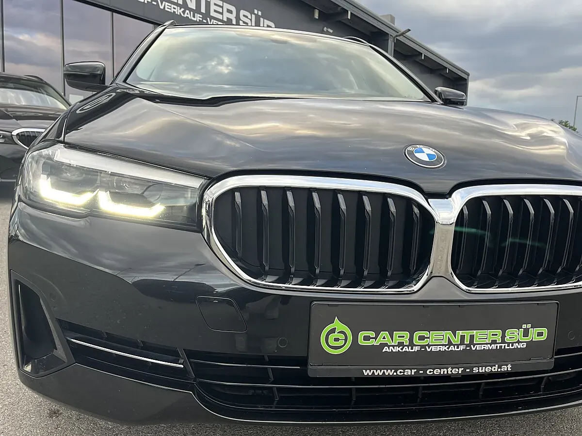 BMW 5 Series 2022 photo 3