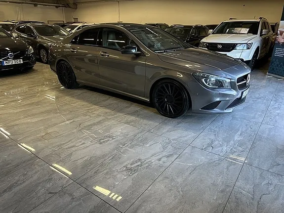Mercedes-Benz Cla250 2016 photo 2