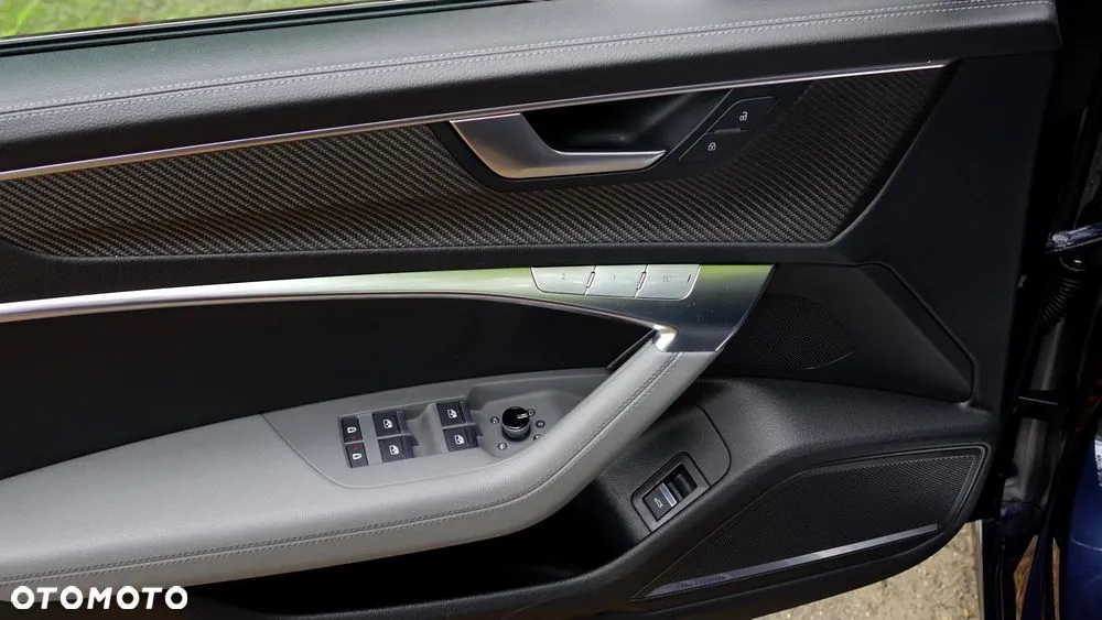 Audi S6 2022 photo 2