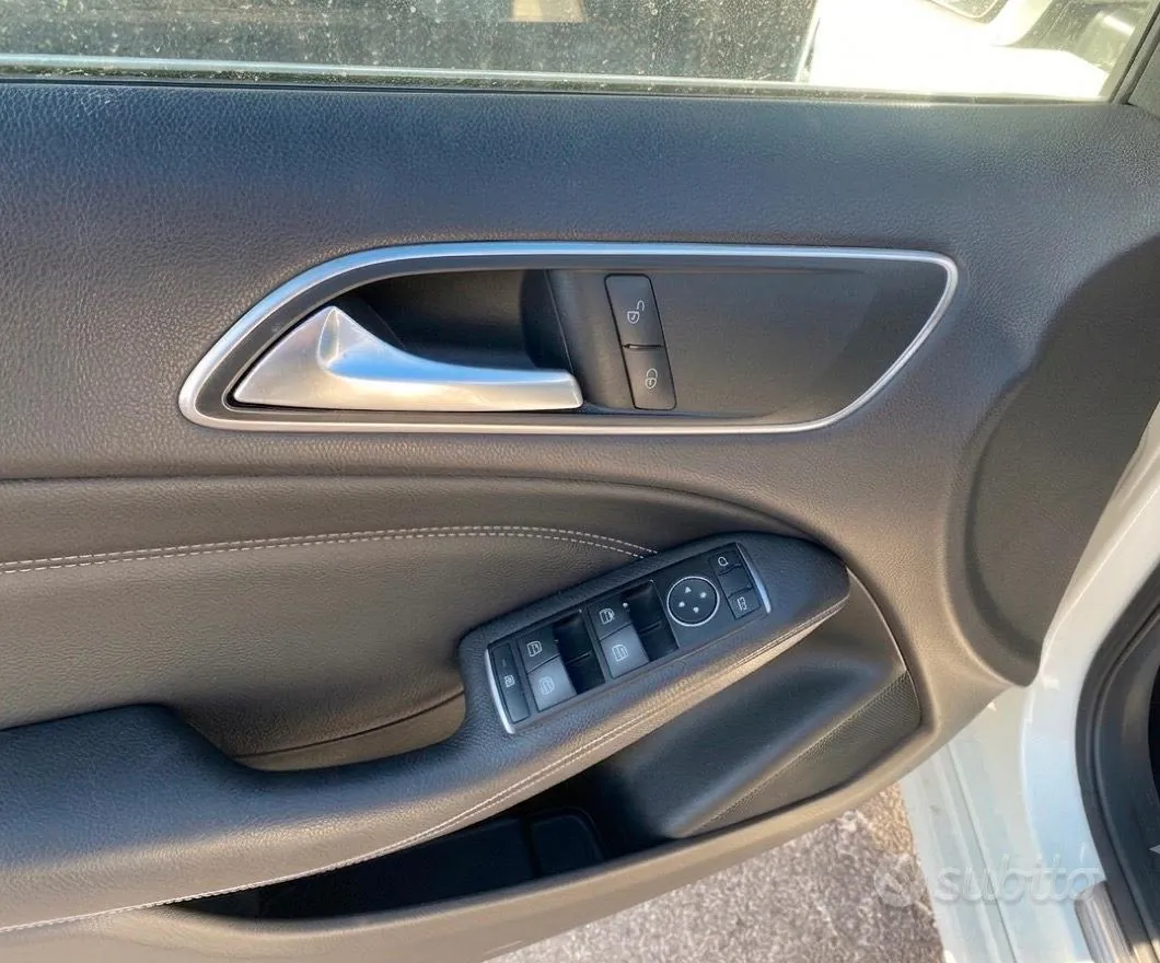Mercedes-Benz B180 Classe B 2013 photo 5