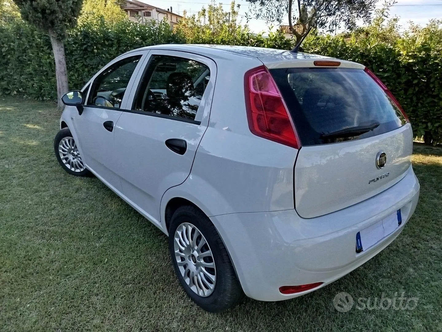 Fiat Punto 2016 photo 4