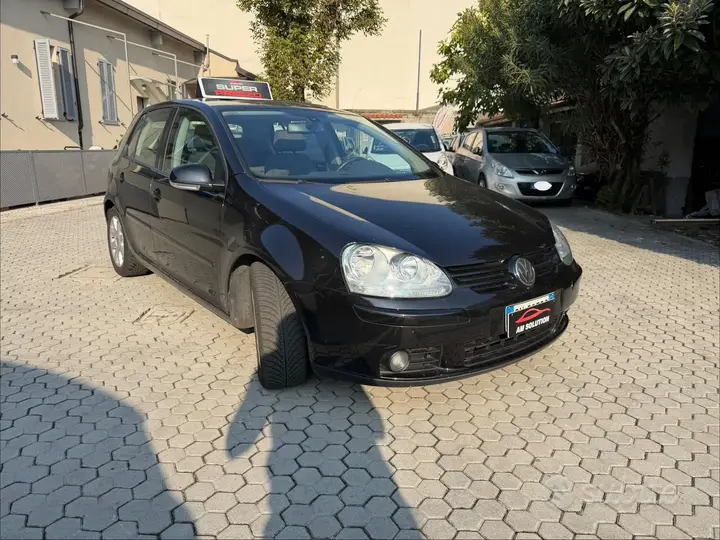 Volkswagen Golf 2004 photo 2