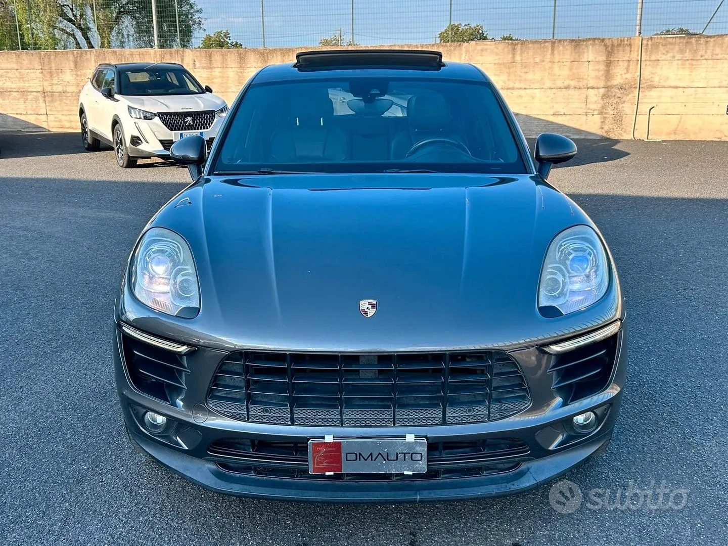 Porsche Macan 2016 photo 2