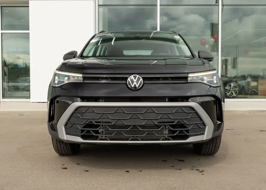 Volkswagen Taos 2026 photo 2