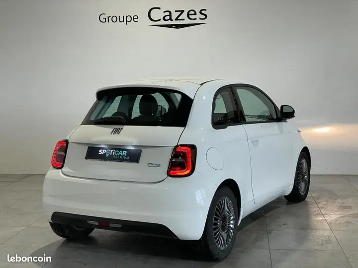 Fiat 500 2023 photo 3