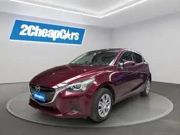 Mazda Demio 2017 photo 2
