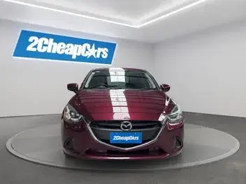 Mazda Demio 2017 photo 3