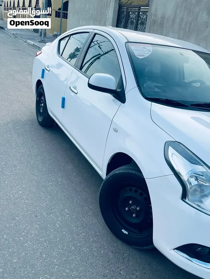 Nissan Sunny