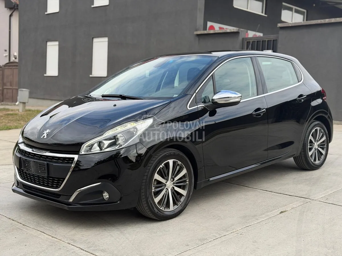 Peugeot 208 2016 photo 4