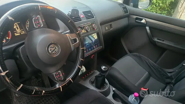 Volkswagen Touran 2020 photo 5
